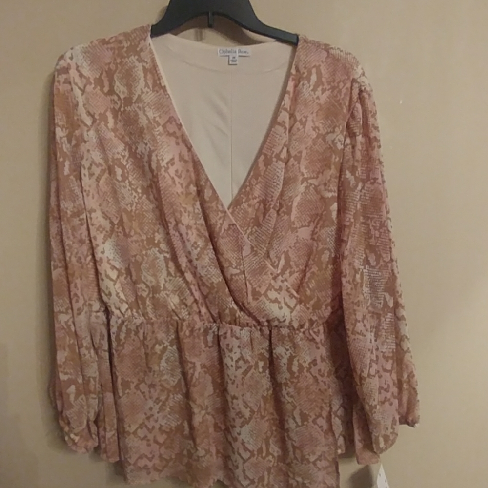 Women's Lightweight Dressy Muticolored Top